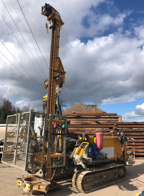 Klemm KR708-2 - Ngulës pilotash: foto 4 Klemm KR708-2 - Ngulës pilotash: foto 4