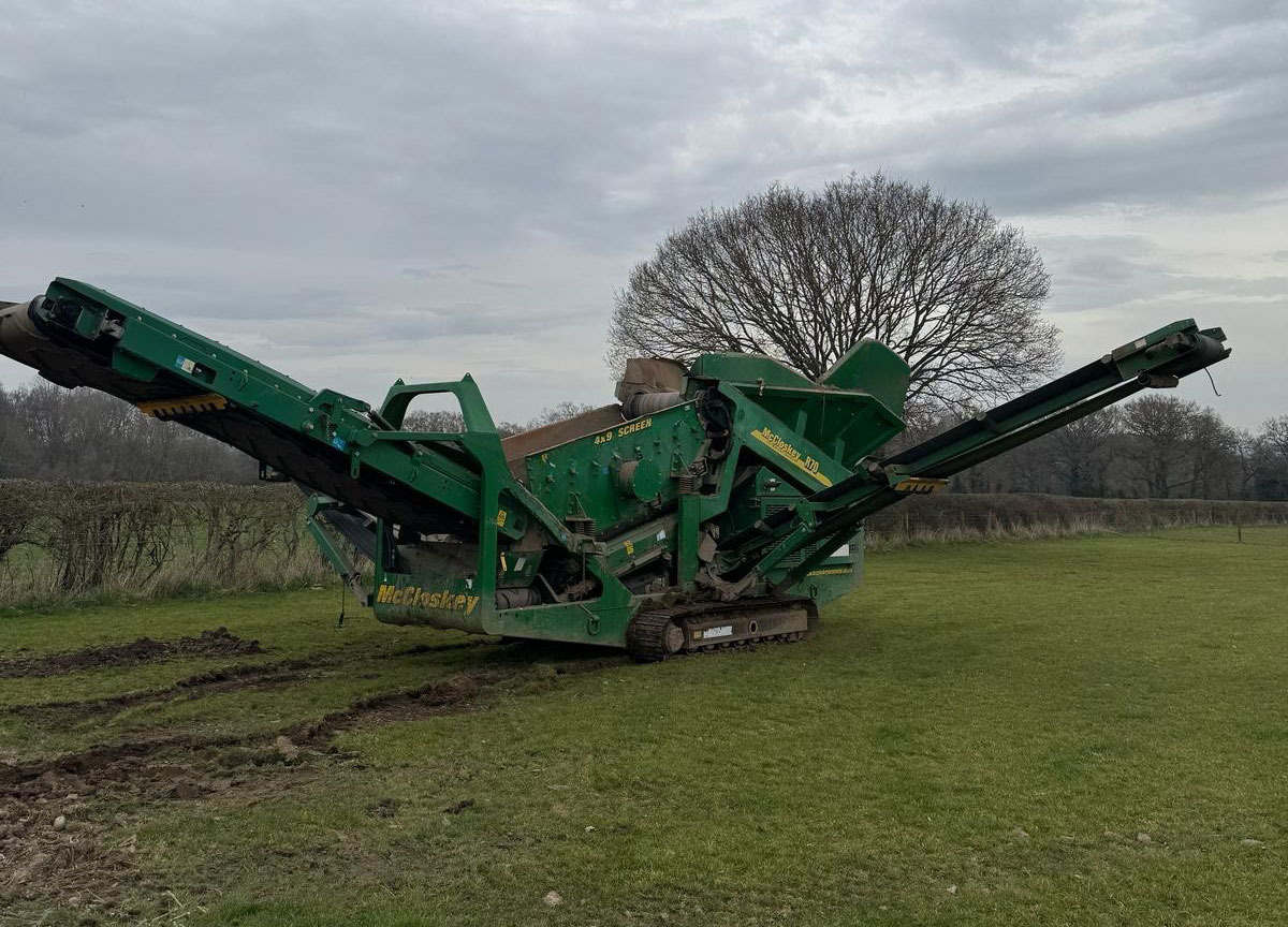 McCloskey R70 - Makinë sitëse: foto 2 McCloskey R70 - Makinë sitëse: foto 2