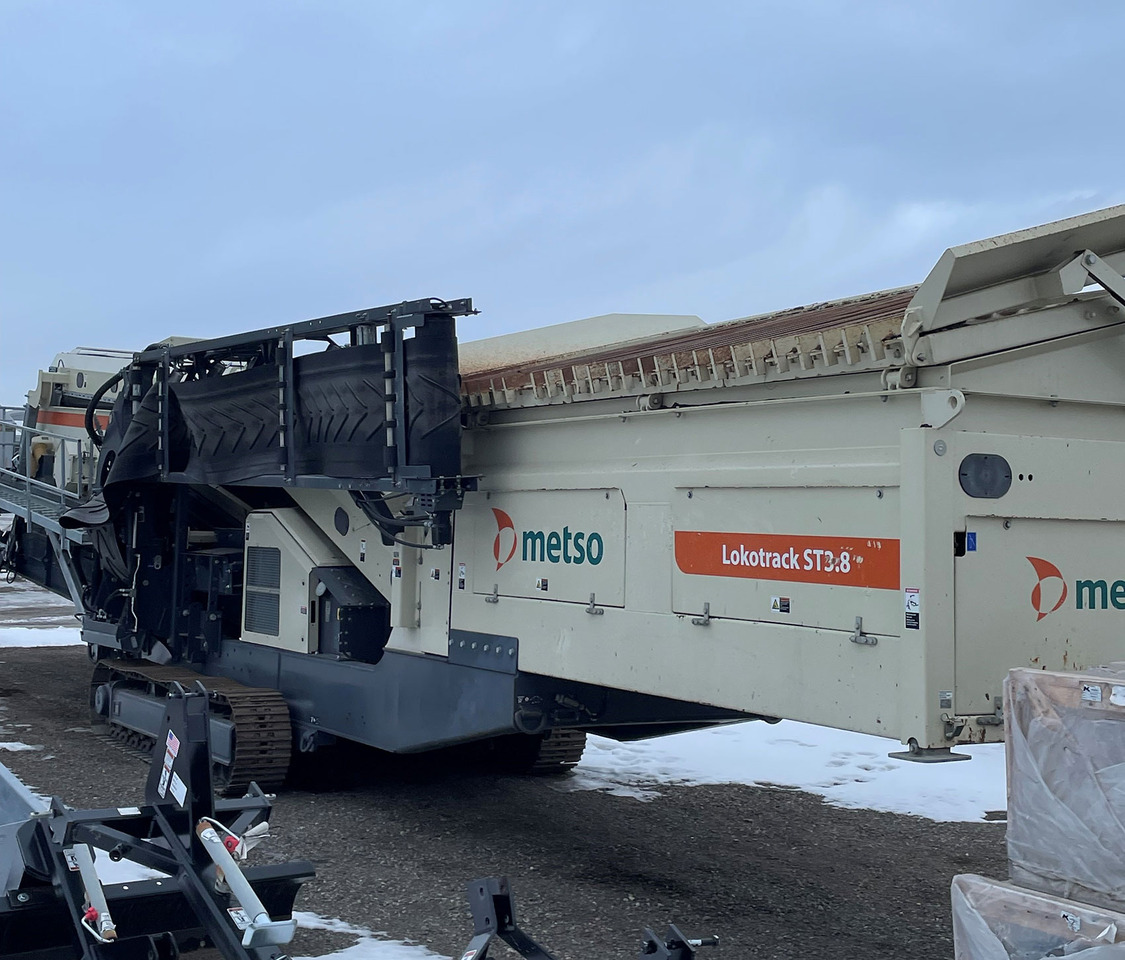 Metso ST3.8 - Makinë sitëse: foto 4 Metso ST3.8 - Makinë sitëse: foto 4