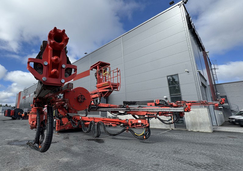 Sandvik DT1132i - Makineri e drejtuar për hapjen e rrugëve: foto 4 Sandvik DT1132i - Makineri e drejtuar për hapjen e rrugëve: foto 4