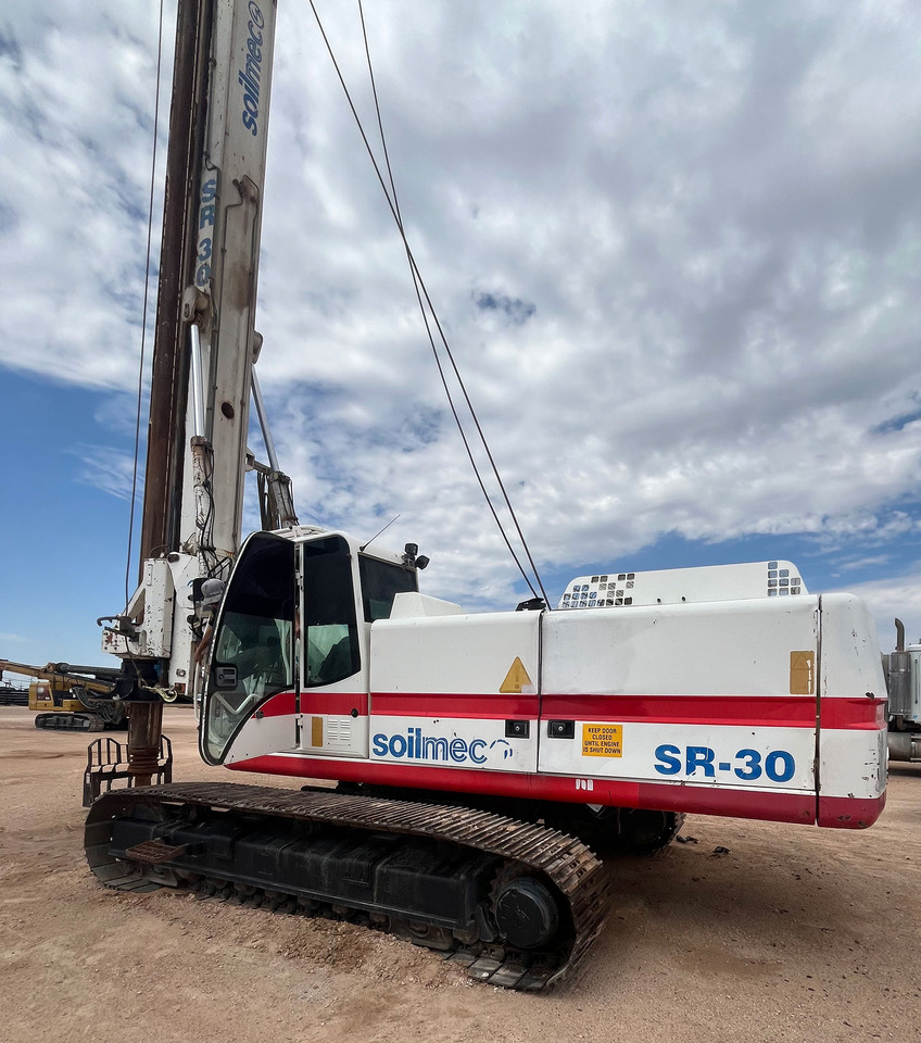 Soilmec SR-30 - Ngulës pilotash: foto 1 Soilmec SR-30 - Ngulës pilotash: foto 1