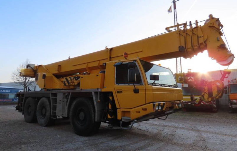 Tadano Faun ATF 60-3 - Autovinç: foto 3 Tadano Faun ATF 60-3 - Autovinç: foto 3