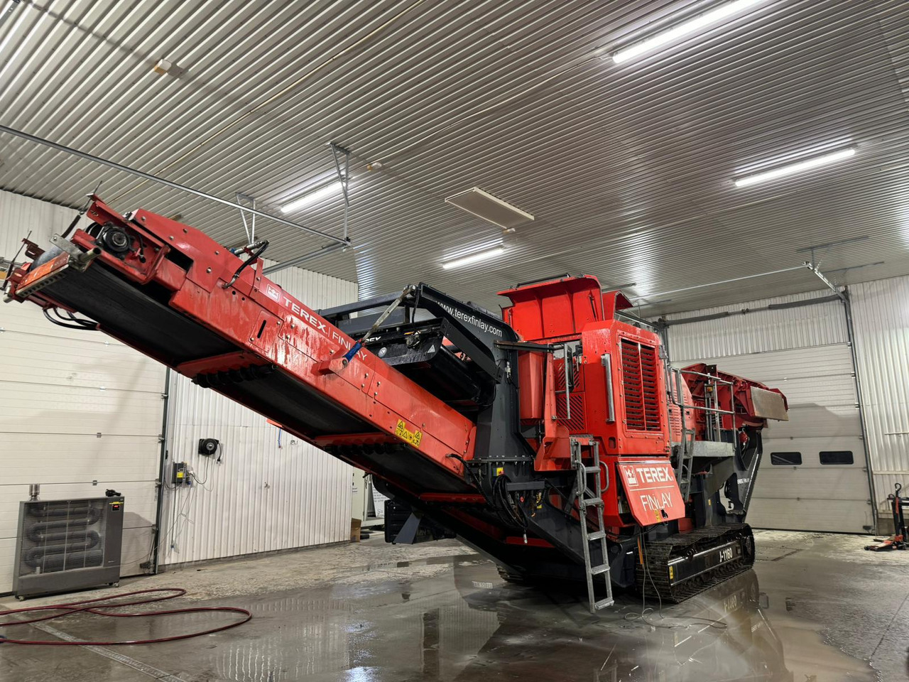 Terex Finlay J-1160 - Thërrmues e nofullës: foto 3 Terex Finlay J-1160 - Thërrmues e nofullës: foto 3