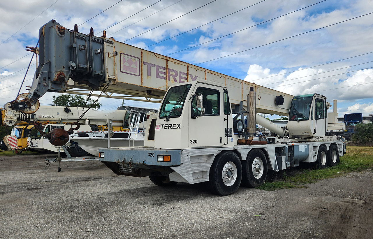 Terex T560 - Autovinç: foto 2 Terex T560 - Autovinç: foto 2