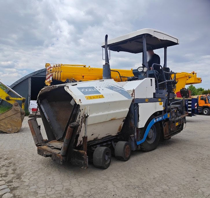 Vogele Super 1303-2 - Shtrues asfalti: foto 1 Vogele Super 1303-2 - Shtrues asfalti: foto 1