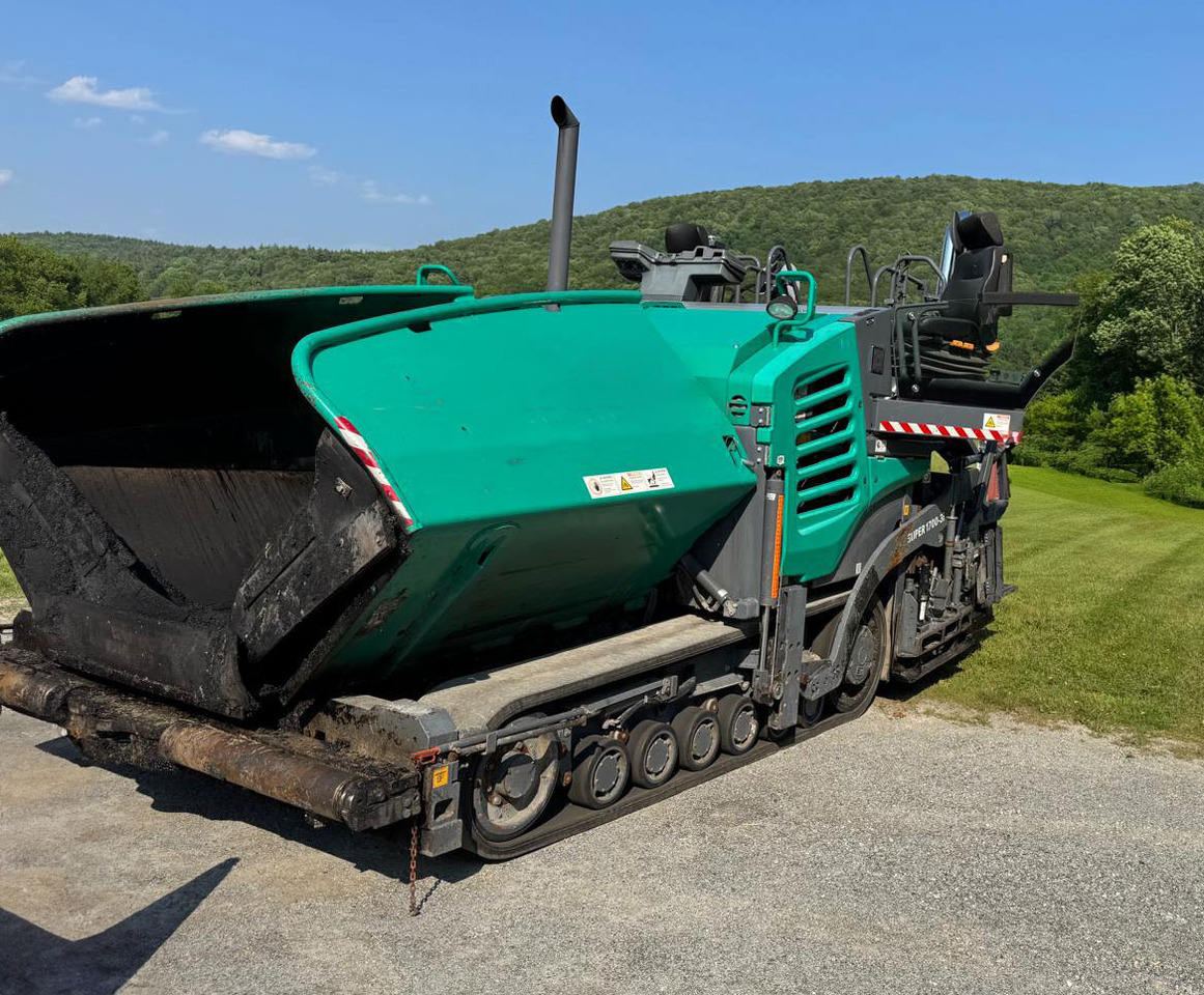 Vogele Super 1700-3i - Shtrues asfalti: foto 1 Vogele Super 1700-3i - Shtrues asfalti: foto 1