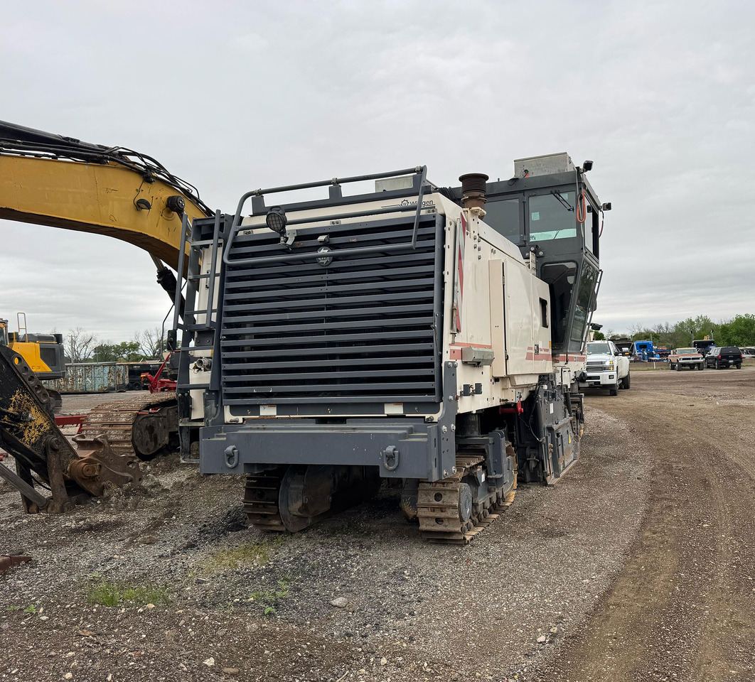 Wirtgen 2200 SM - Frezë asfalti: foto 4 Wirtgen 2200 SM - Frezë asfalti: foto 4