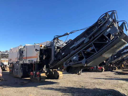 Wirtgen W 2100 - Frezë asfalti: foto 1 Wirtgen W 2100 - Frezë asfalti: foto 1