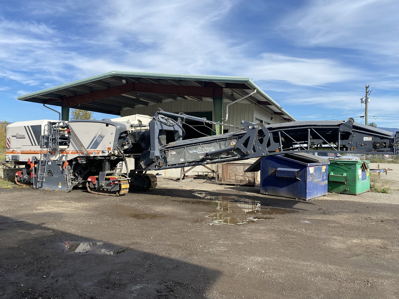 Wirtgen W 220 - Frezë asfalti: foto 1 Wirtgen W 220 - Frezë asfalti: foto 1