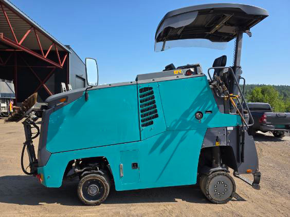 Wirtgen W 60 RI - Frezë asfalti: foto 1 Wirtgen W 60 RI - Frezë asfalti: foto 1