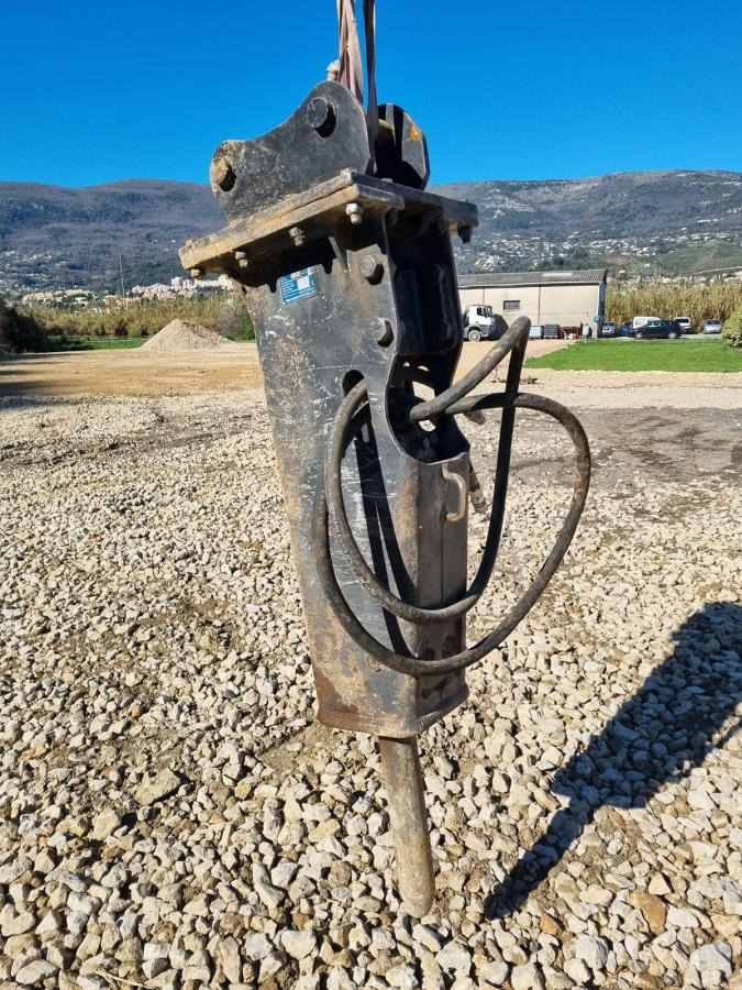 Furukawa F9 pour pelle 8/10T F9 - Çekiç hidraulik: foto 1 Furukawa F9 pour pelle 8/10T F9 - Çekiç hidraulik: foto 1