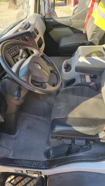 RENAULT C320 - Kamion vetëshkarkues: foto 5 RENAULT C320 - Kamion vetëshkarkues: foto 5