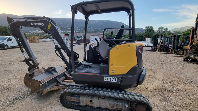 Volvo ECR35D - Miniekskavator: foto 2 Volvo ECR35D - Miniekskavator: foto 2
