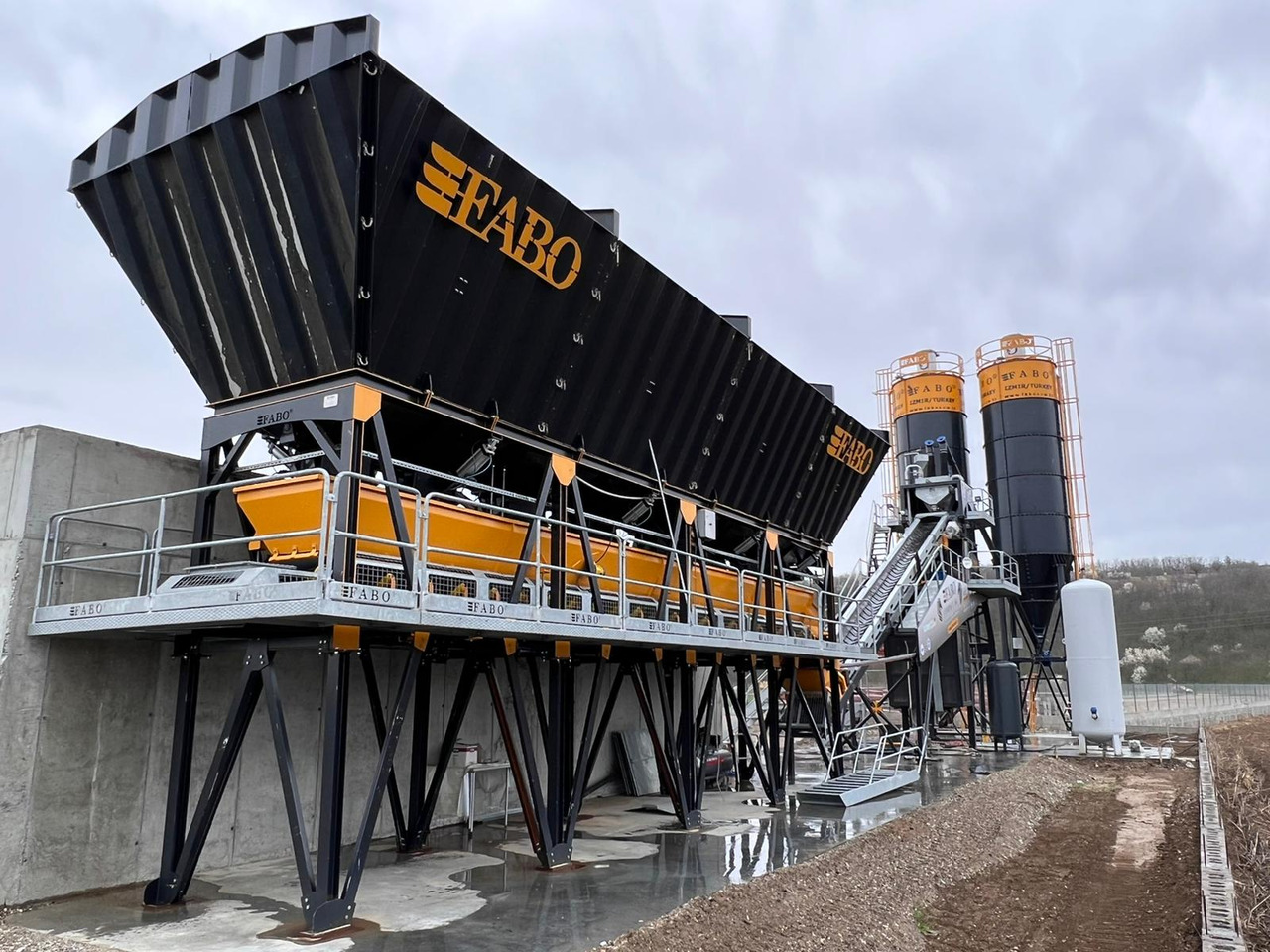 FABO compact concrete plant - Impiant betoni: foto 1 FABO compact concrete plant - Impiant betoni: foto 1