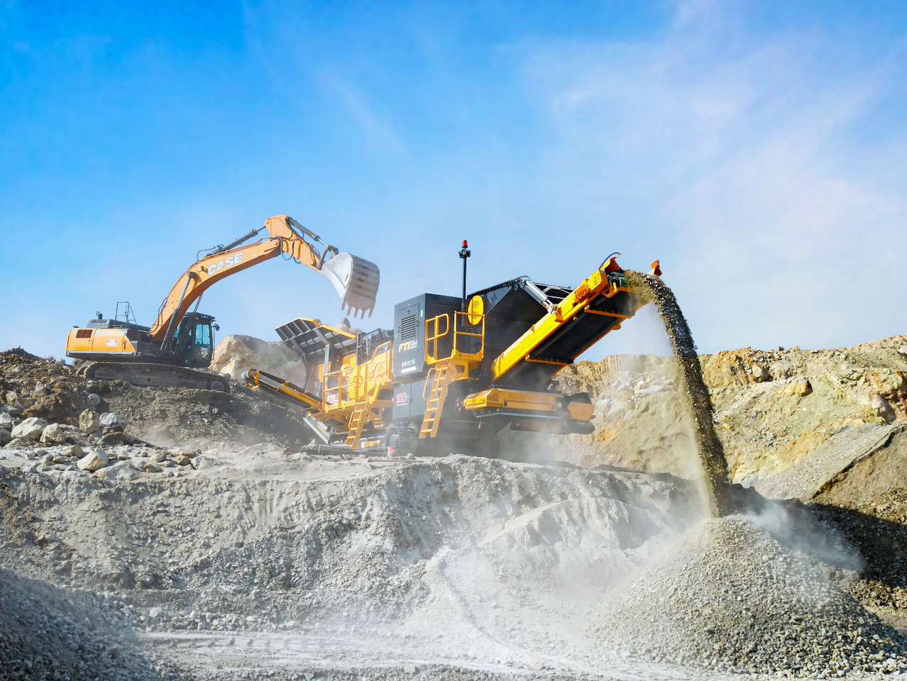 FABO crawler crusher - Gurëthyesi: foto 1 FABO crawler crusher - Gurëthyesi: foto 1
