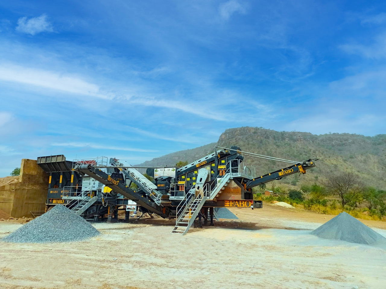 FABO mining machinery - crushing plant - Makineri minerare: foto 2 FABO mining machinery - crushing plant - Makineri minerare: foto 2
