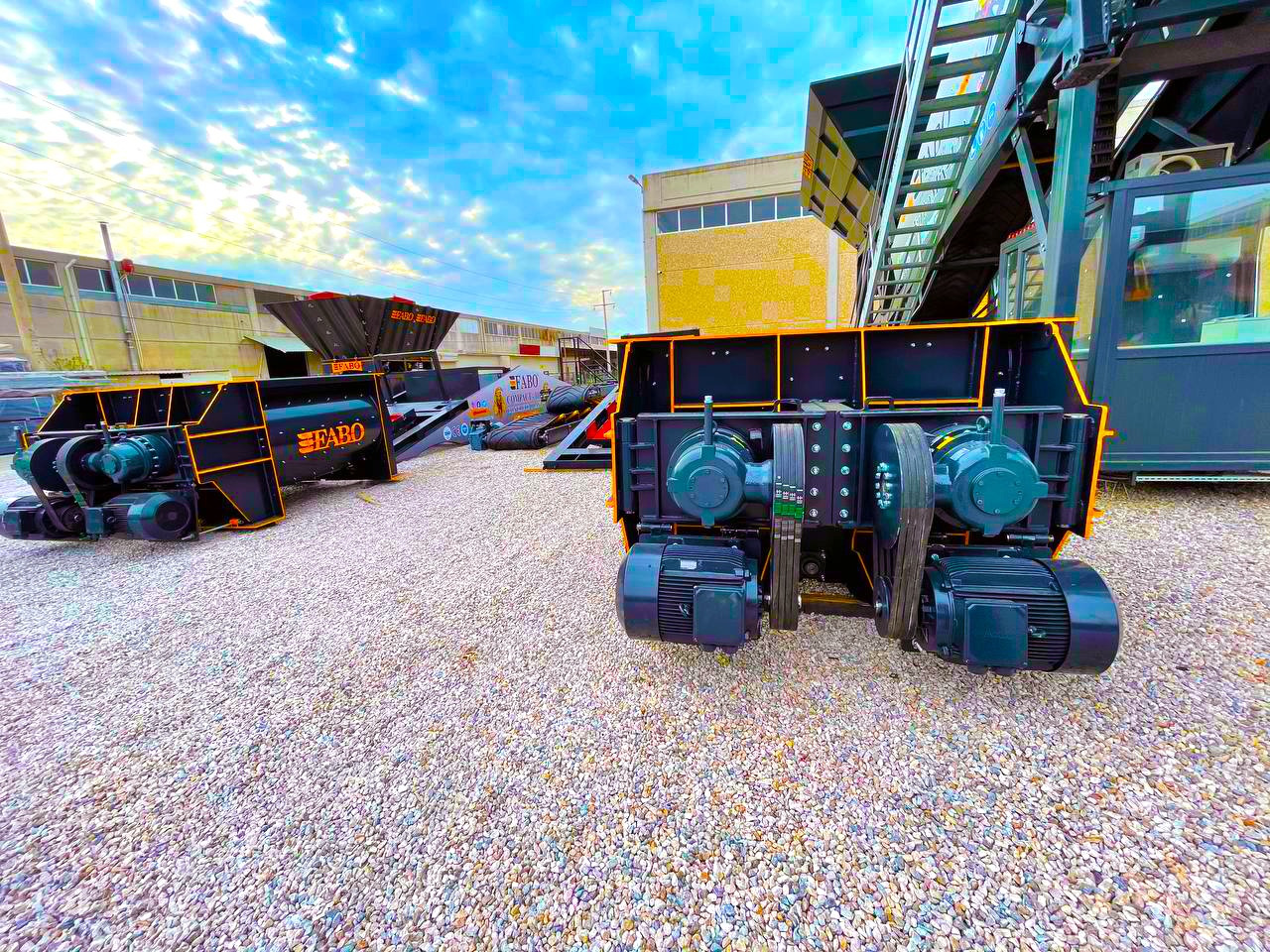 FABO twin shaft mixer - Betoniere: foto 4 FABO twin shaft mixer - Betoniere: foto 4