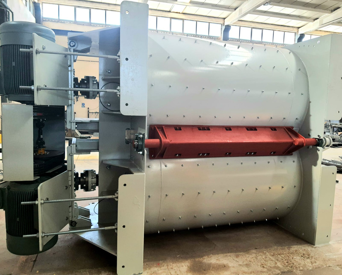 FABO twin shaft mixer - Betoniere: foto 3 FABO twin shaft mixer - Betoniere: foto 3