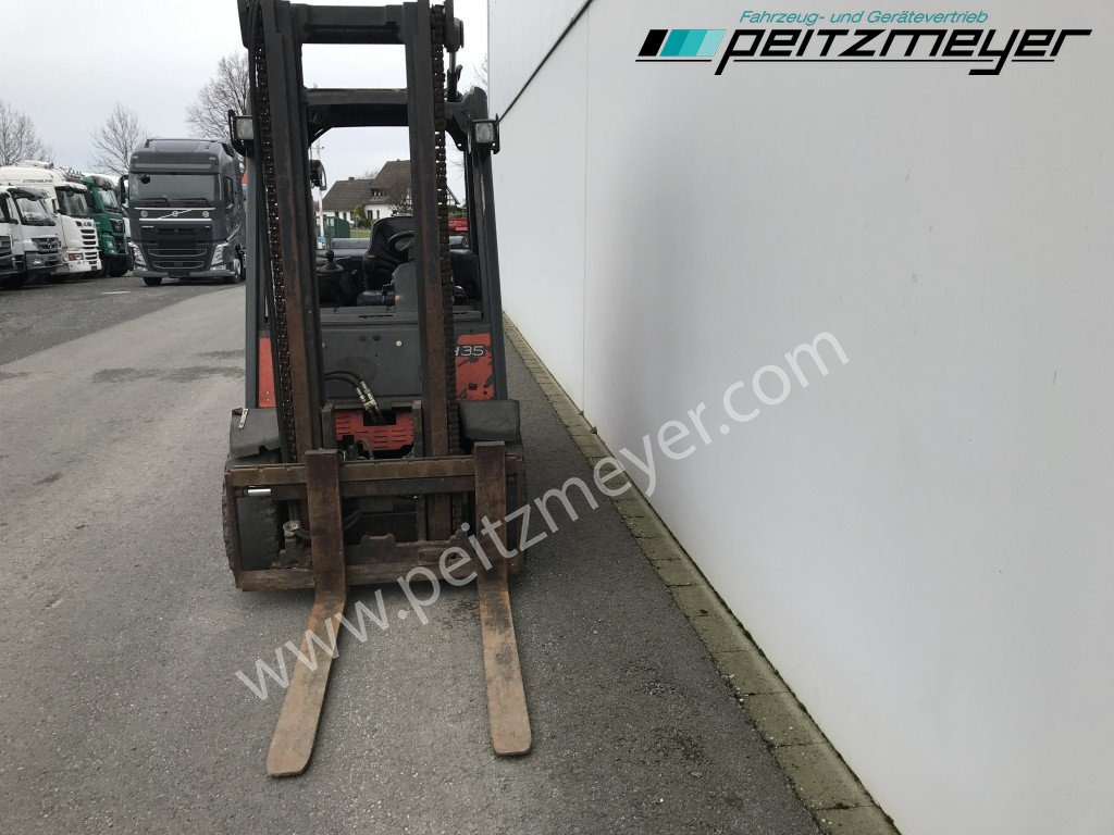 LINDE Gabelstapler H 35 T Gas + Seitenschieber - Pirun më gaz: foto 5 LINDE Gabelstapler H 35 T Gas + Seitenschieber - Pirun më gaz: foto 5