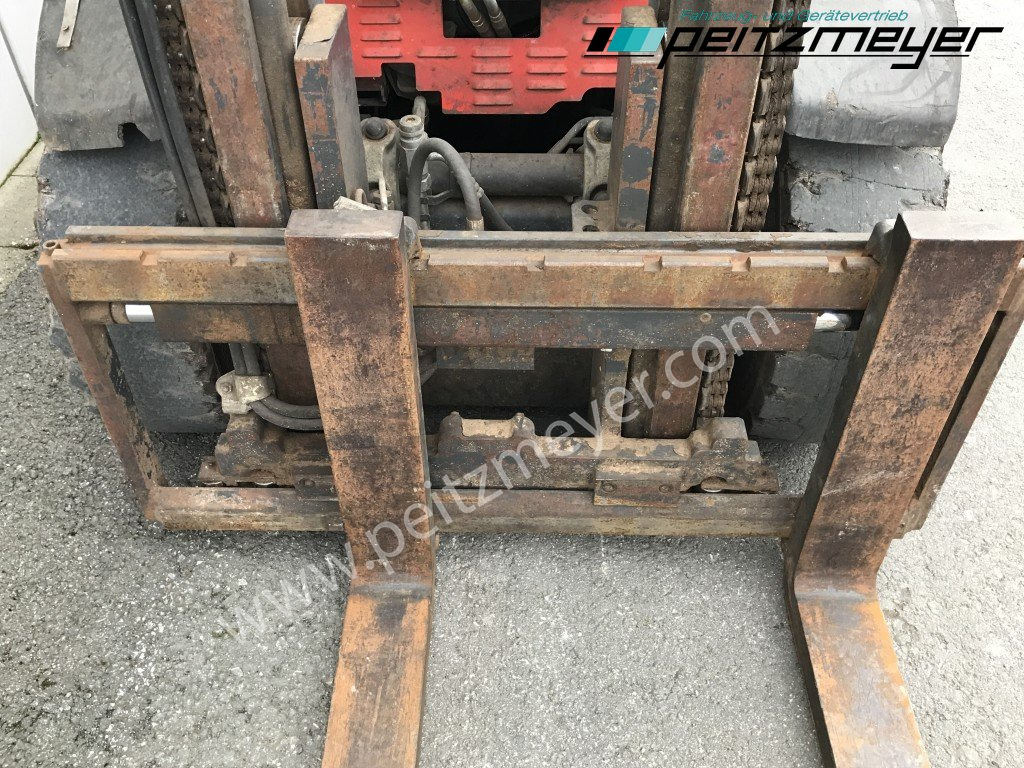 Pirun më gaz LINDE Gabelstapler H 35 T Gas + Seitenschieber: foto 14