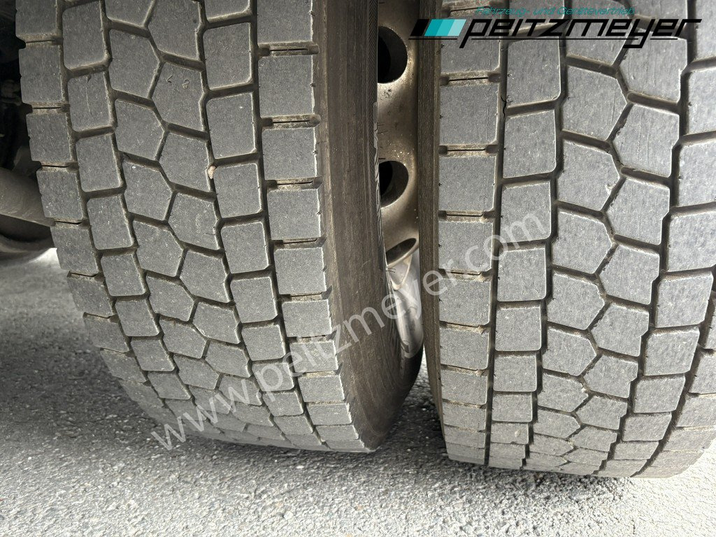 Kamion vetëshkarkues MAN TGS 26.460 FL 6x2 Kipper+Kran+Funk Lenkachse, 2-Seitenkipper, Atlas 172.3: foto 39 Kamion vetëshkarkues MAN TGS 26.460 FL 6x2 Kipper+Kran+Funk Lenkachse, 2-Seitenkipper, Atlas 172.3: foto 39