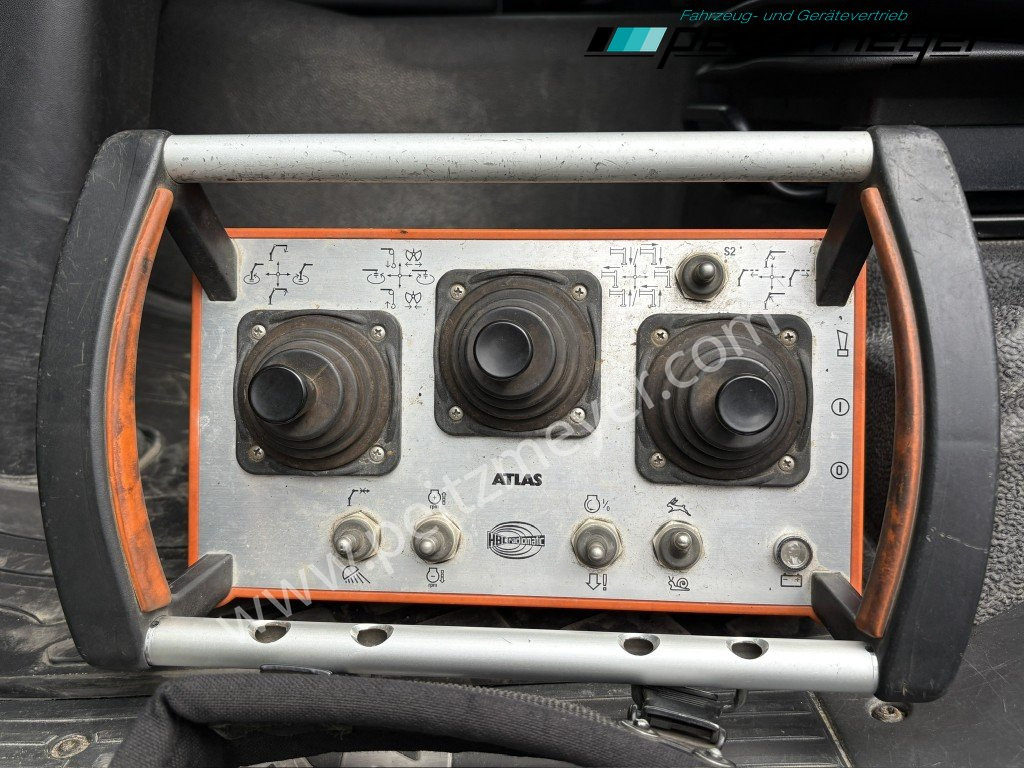 Kamion vetëshkarkues MAN TGS 26.460 FL 6x2 Kipper+Kran+Funk Lenkachse, 2-Seitenkipper, Atlas 172.3: foto 18 Kamion vetëshkarkues MAN TGS 26.460 FL 6x2 Kipper+Kran+Funk Lenkachse, 2-Seitenkipper, Atlas 172.3: foto 18