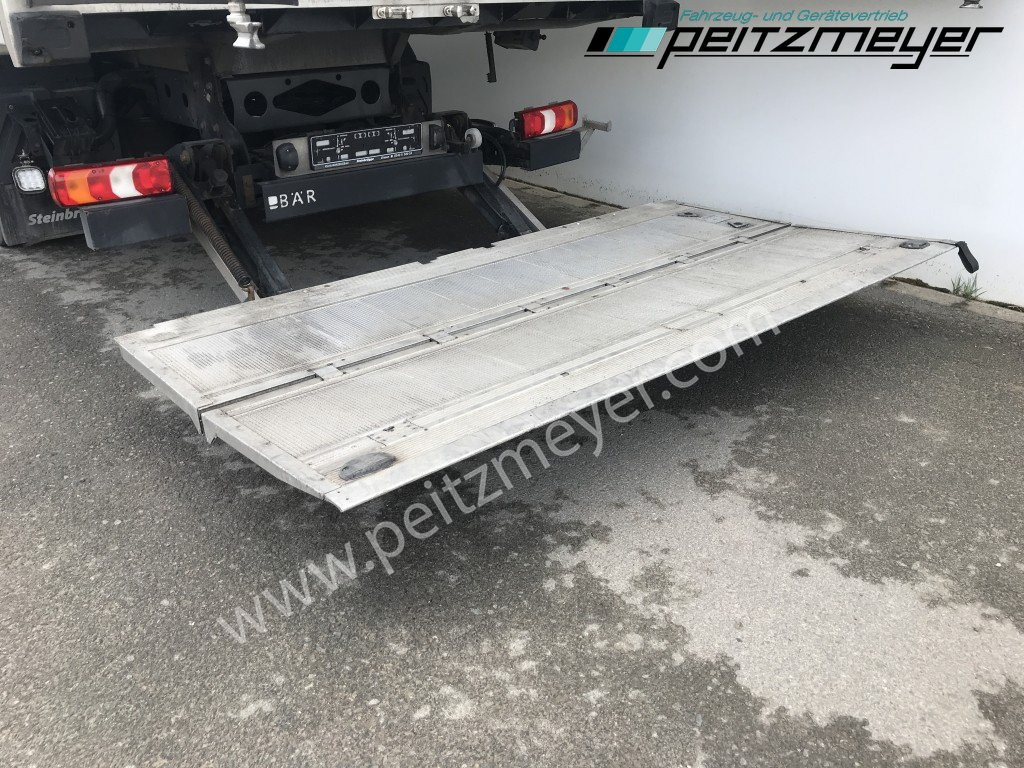Kamion frigorifer MERCEDES-BENZ Atego 818 L Tiefkühlkoffer m. Trennwand, Thermo T 800, LBW, Klima: foto 23