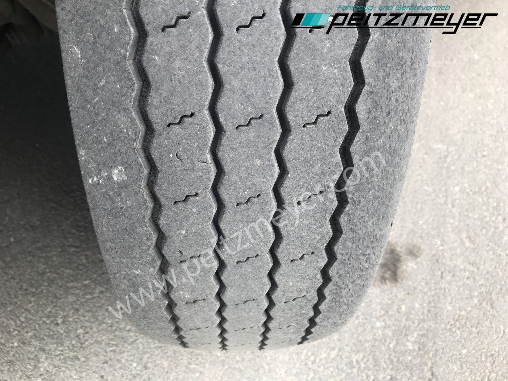 Kamion frigorifer MERCEDES-BENZ Atego 818 L Tiefkühlkoffer m. Trennwand, Thermo T 800, LBW, Klima: foto 42