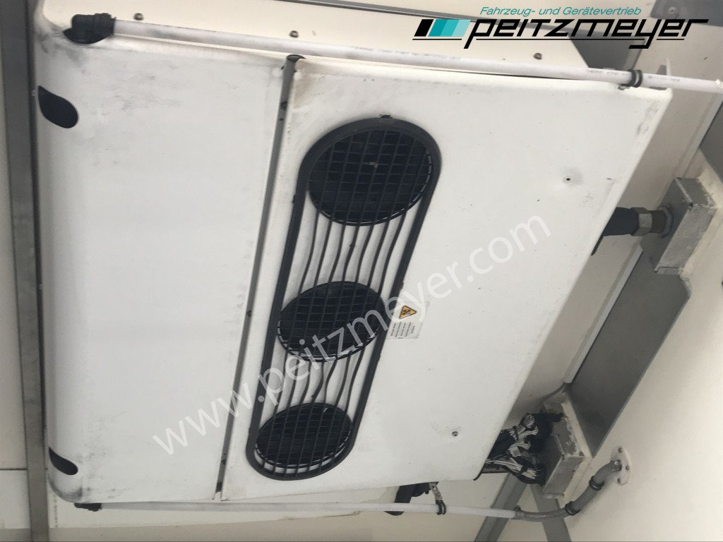 Kamion frigorifer MERCEDES-BENZ Atego 818 L Tiefkühlkoffer m. Trennwand, Thermo T 800, LBW, Klima: foto 26