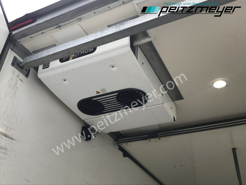 Kamion frigorifer MERCEDES-BENZ Atego 818 L Tiefkühlkoffer m. Trennwand, Thermo T 800, LBW, Klima: foto 36
