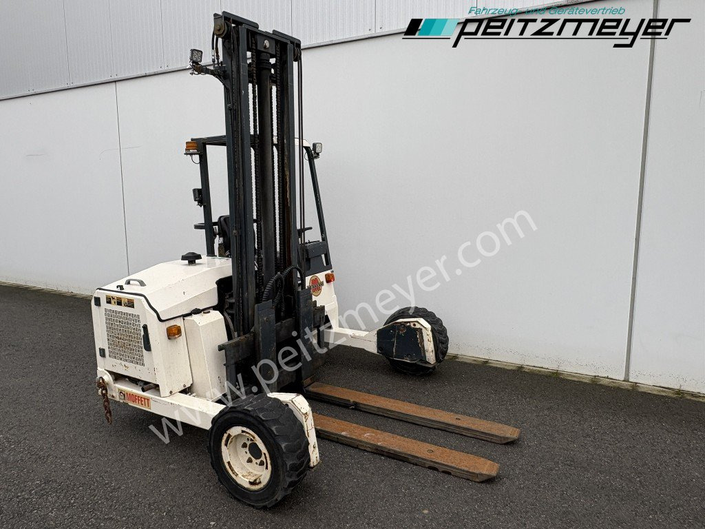 Moffett Mitnahmestapler M 2003 STM Allrad, UVV in 09/25 neu - Pirun i montuar në kamion: foto 2 Moffett Mitnahmestapler M 2003 STM Allrad, UVV in 09/25 neu - Pirun i montuar në kamion: foto 2