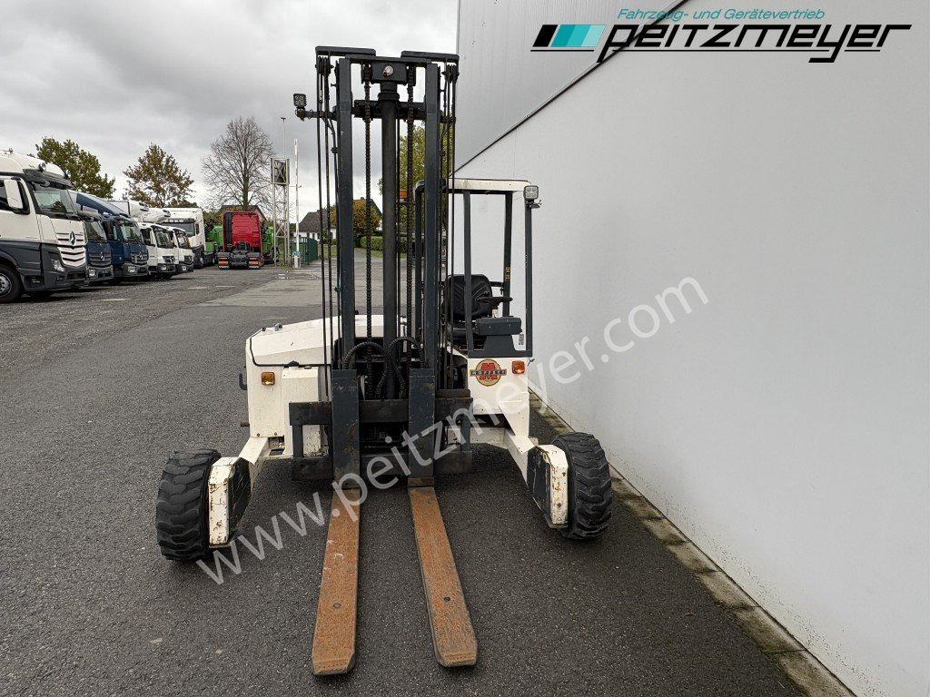 Moffett Mitnahmestapler M 2003 STM Allrad, UVV in 09/25 neu - Pirun i montuar në kamion: foto 5 Moffett Mitnahmestapler M 2003 STM Allrad, UVV in 09/25 neu - Pirun i montuar në kamion: foto 5
