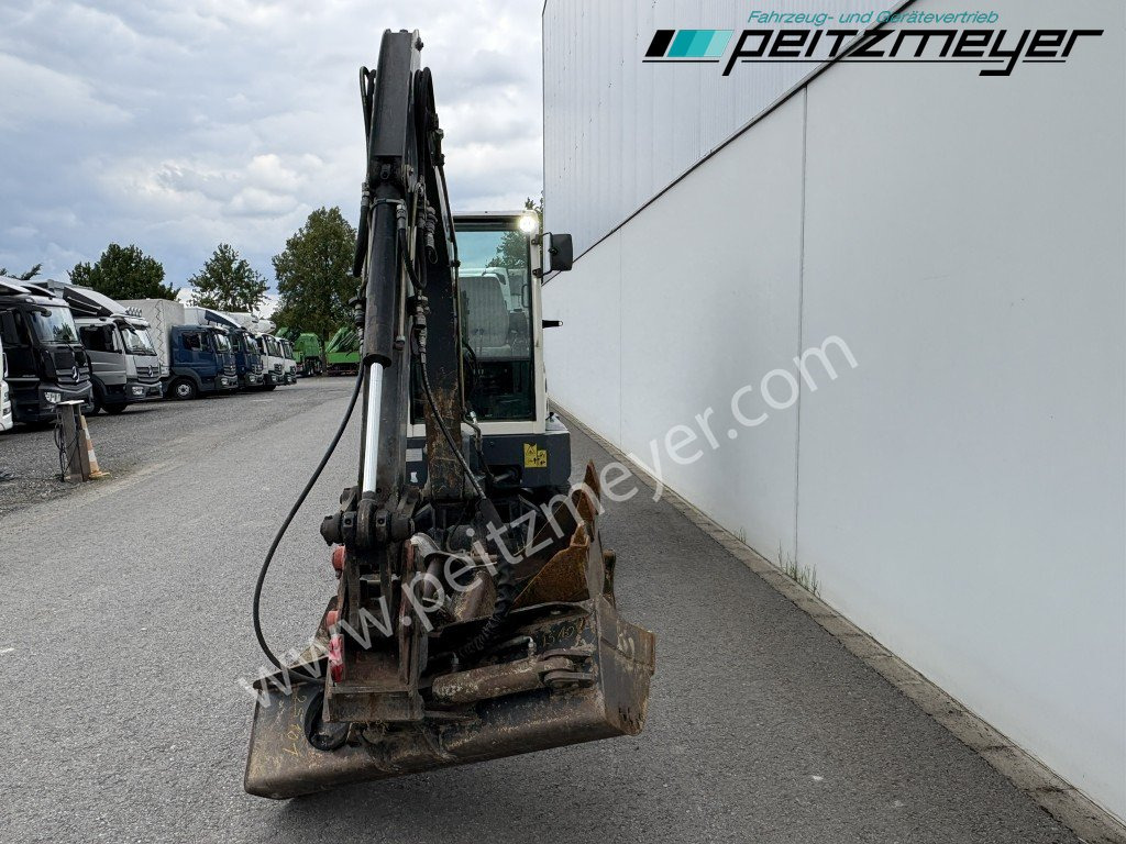 TEREX MINIBAGGER TC 35 mit hydr. Schwenklöffel 1.300 mm - Miniekskavator: foto 5 TEREX MINIBAGGER TC 35 mit hydr. Schwenklöffel 1.300 mm - Miniekskavator: foto 5