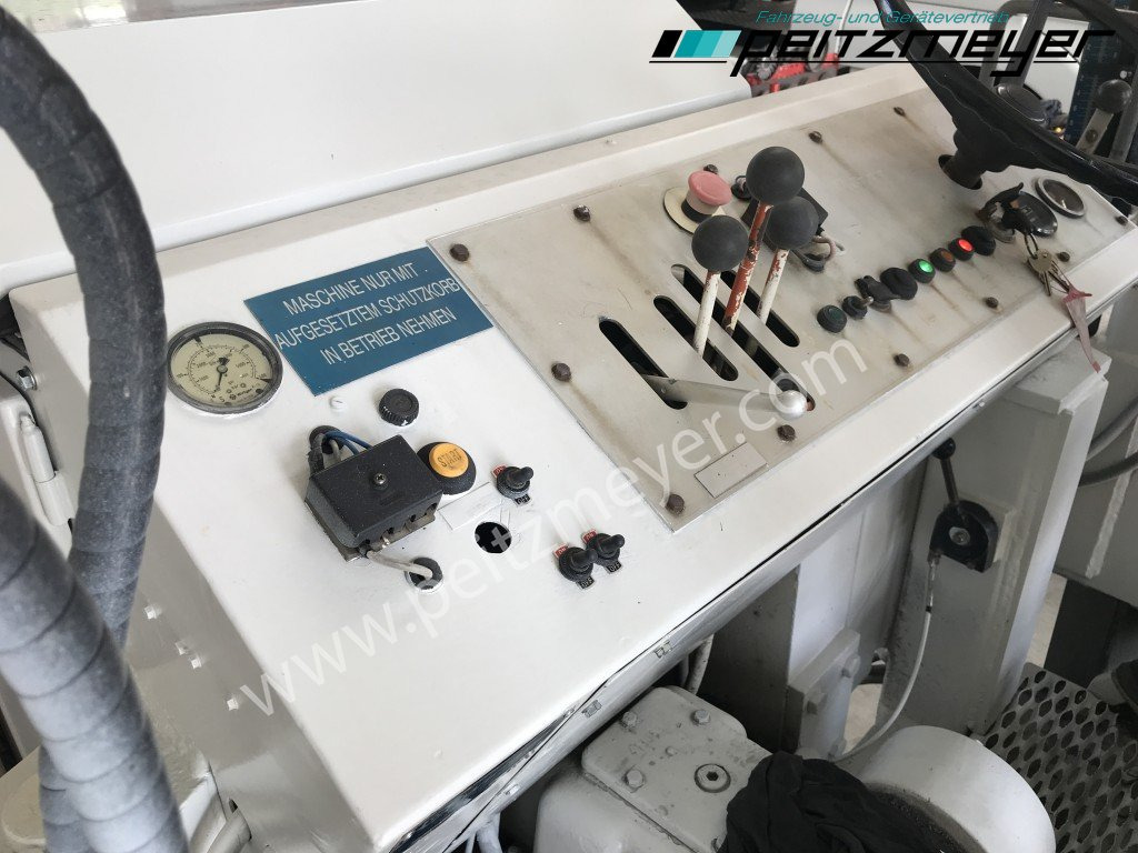 Frezë asfalti Wirtgen Kaltfräse - Asphaltfräse 1000 C: foto 11 Frezë asfalti Wirtgen Kaltfräse - Asphaltfräse 1000 C: foto 11