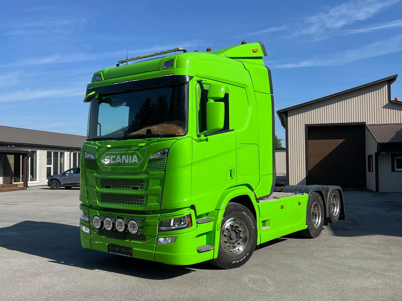 Scania R540 A6X2NB - ADR FL EXIII - Gjysmë-kamion: foto 1 Scania R540 A6X2NB - ADR FL EXIII - Gjysmë-kamion: foto 1