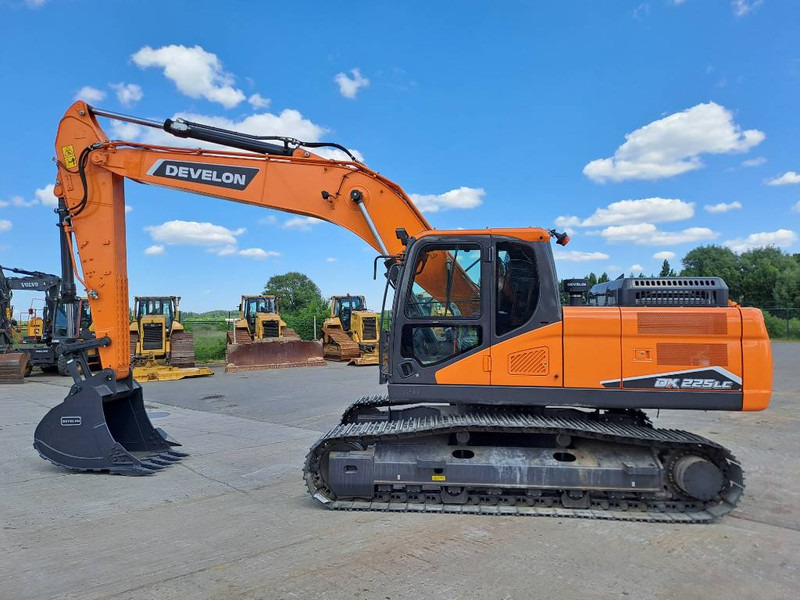 Doosan DX 225 LC-7M (UNUSED, multiple units available) - Ekskavator me zinxhirë: foto 1 Doosan DX 225 LC-7M (UNUSED, multiple units available) - Ekskavator me zinxhirë: foto 1