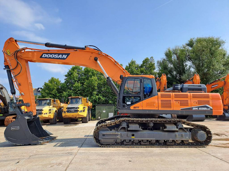 Doosan DX530LC-7M - Ekskavator me zinxhirë: foto 1 Doosan DX530LC-7M - Ekskavator me zinxhirë: foto 1