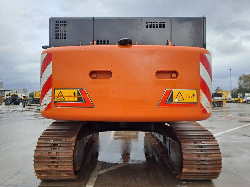 Hitachi ZX 490 LC H-7 - Ekskavator me zinxhirë: foto 3 Hitachi ZX 490 LC H-7 - Ekskavator me zinxhirë: foto 3