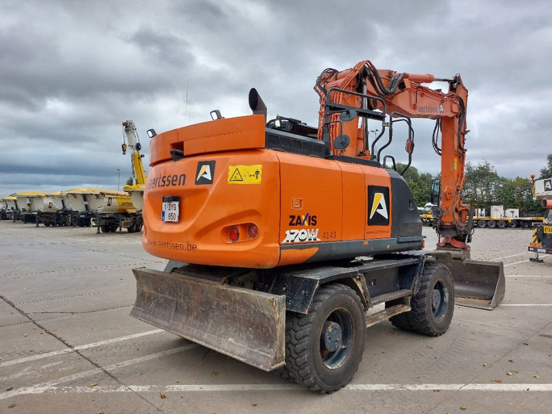 Hitachi ZX170W-6 (+ Rototilt R5) - Ekskavator me goma: foto 4 Hitachi ZX170W-6 (+ Rototilt R5) - Ekskavator me goma: foto 4