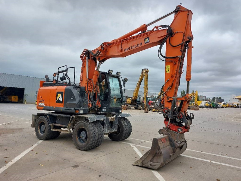 Hitachi ZX170W-6 (+ Rototilt R5) - Ekskavator me goma: foto 3 Hitachi ZX170W-6 (+ Rototilt R5) - Ekskavator me goma: foto 3