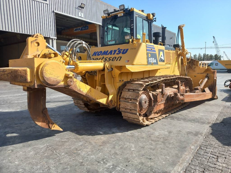 Komatsu D155A-6R (4 Pcs available in Abu Dhabi) - Buldozer: foto 4 Komatsu D155A-6R (4 Pcs available in Abu Dhabi) - Buldozer: foto 4