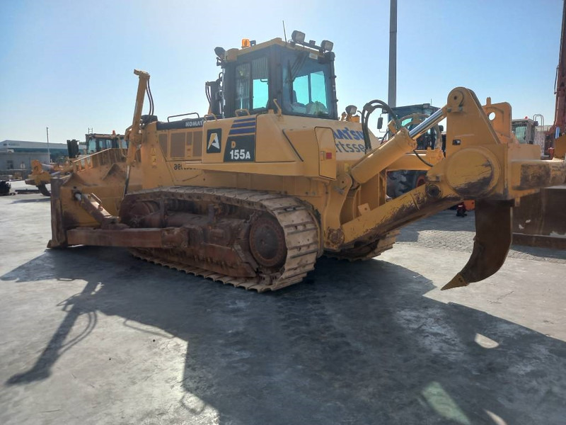 Komatsu D155A-6R (4 Pcs available in Abu Dhabi) - Buldozer: foto 2 Komatsu D155A-6R (4 Pcs available in Abu Dhabi) - Buldozer: foto 2