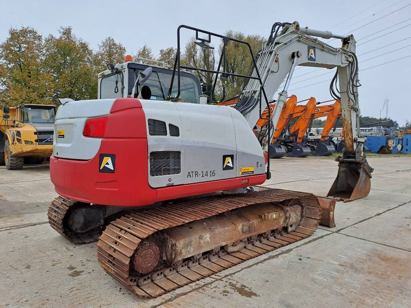 Takeuchi TB 2150 - Ekskavator me zinxhirë: foto 4 Takeuchi TB 2150 - Ekskavator me zinxhirë: foto 4