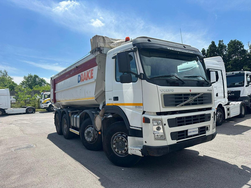 Volvo FM 420 - Kamion vetëshkarkues: foto 2 Volvo FM 420 - Kamion vetëshkarkues: foto 2