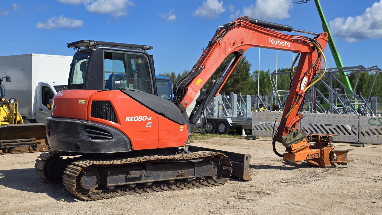 Kubota KX080-4, AXER 540 - Traktor pylltarie: foto 4 Kubota KX080-4, AXER 540 - Traktor pylltarie: foto 4