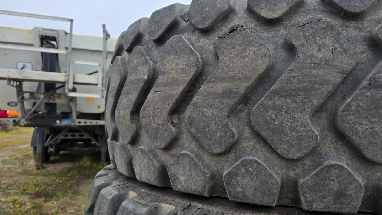 MICHELIN 17.5 R25 4pcs - Rrota për Makineri ndërtimi: foto 2 MICHELIN 17.5 R25 4pcs - Rrota për Makineri ndërtimi: foto 2