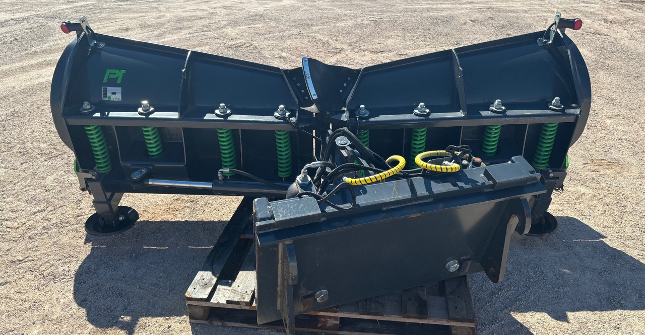 PMC VPL2900 - Borëpastruese për Fadrom me goma: foto 2 PMC VPL2900 - Borëpastruese për Fadrom me goma: foto 2