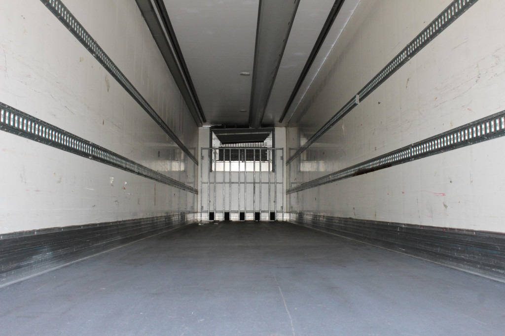Chereau CV 1950Mt. 2,65h Strom Bi-Multi-Temp. TW LBW FRC - Gjysmë rimorkio frigorifer: foto 2 Chereau CV 1950Mt. 2,65h Strom Bi-Multi-Temp. TW LBW FRC - Gjysmë rimorkio frigorifer: foto 2