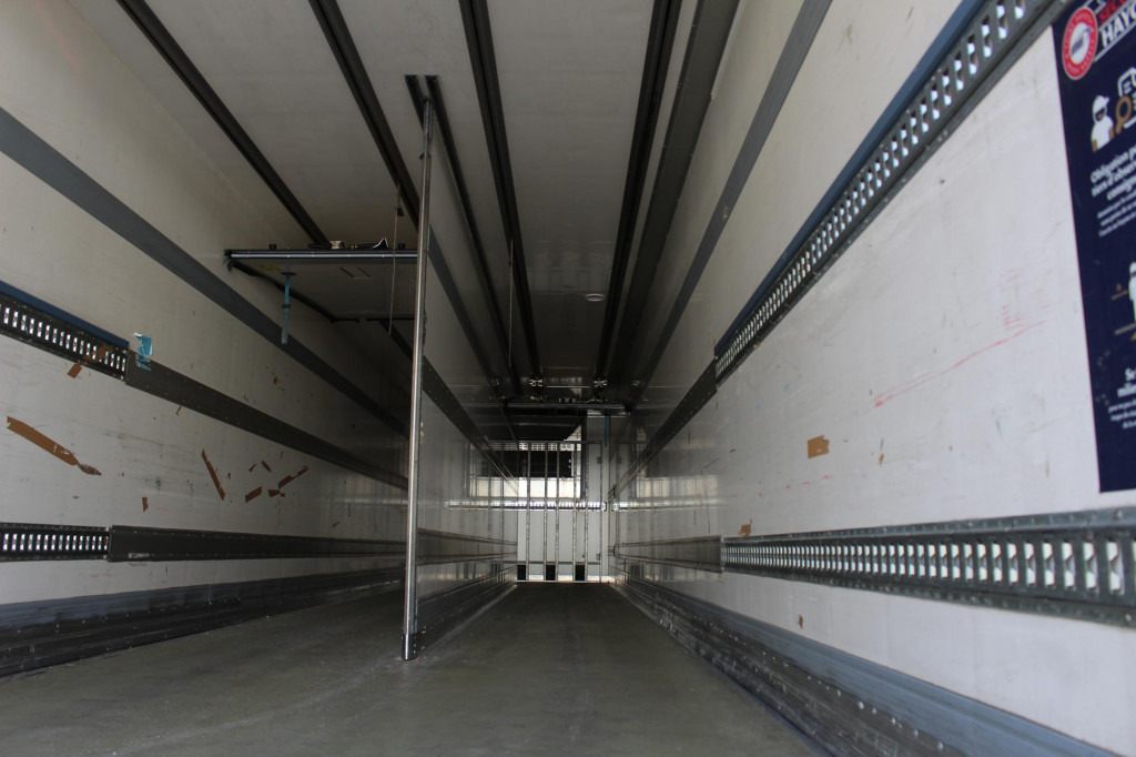 Chereau CV 1950Mt. City Bi-Multi-Temp LBW Lenkachse TOP - Gjysmë rimorkio frigorifer: foto 3 Chereau CV 1950Mt. City Bi-Multi-Temp LBW Lenkachse TOP - Gjysmë rimorkio frigorifer: foto 3