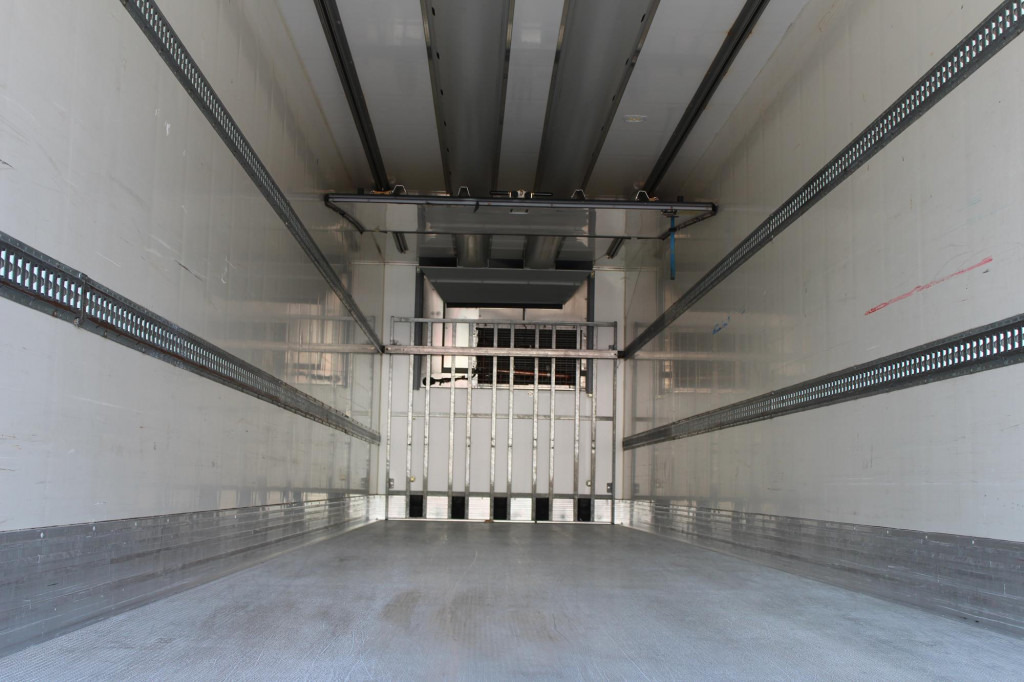 Chereau Thermo King SLXe 200 Aluboden FRC 06 2025 - Gjysmë rimorkio frigorifer: foto 3 Chereau Thermo King SLXe 200 Aluboden FRC 06 2025 - Gjysmë rimorkio frigorifer: foto 3